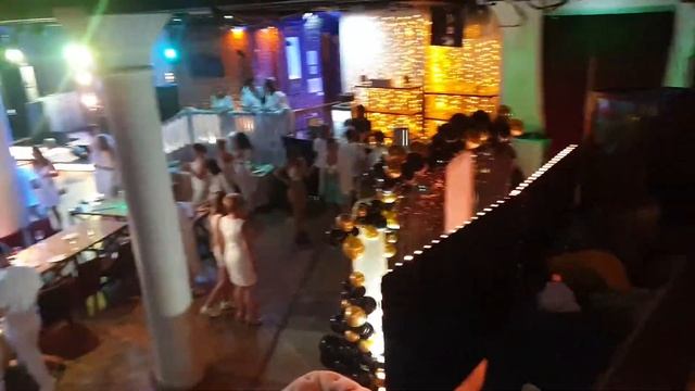 Вечеринка в белом стиле - Лофт Москва смотреть онлайн