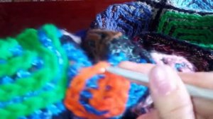 Краткий МК по вязанию накидки на кресло.