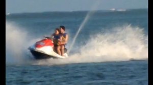 Niley Jet-Skiing