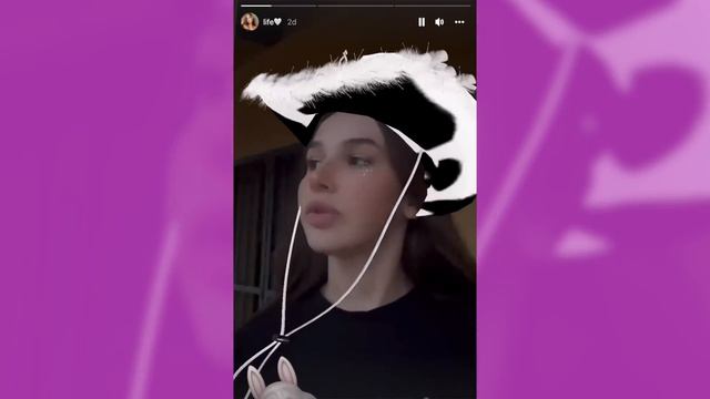 Странный дом, в котором живут Леди Диана и Дана / Румтур смотреть онлайн