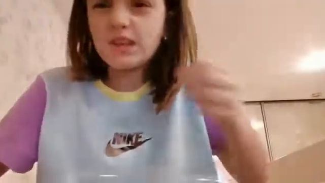 Новогодние подарки 😉 смотреть онлайн