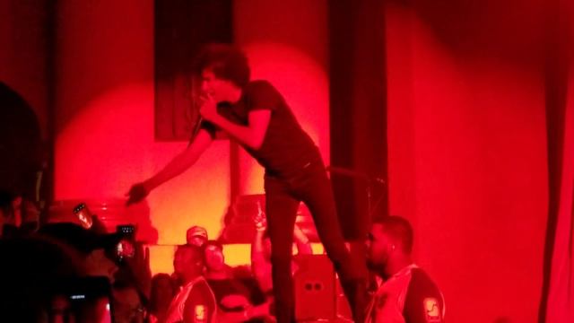 ALICE IN CHAINS - THEM BONES - "LIVE" RIVERSIDE MUNI. CA, 8-31-2018 смотреть онлайн