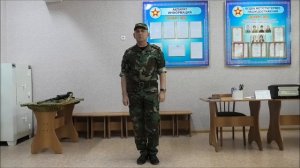 Лукьянов А М  Отдание воинского приветствия на месте и в движении
