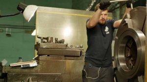 Как равномерно отцентровать заглушку в четырехкулачковом патроне на станке ДИП 500? /ОНИКС