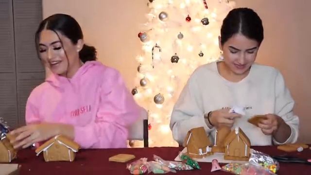 WHO CAN MAKE THE BEST GINGERBREAD VILLAGE смотреть онлайн