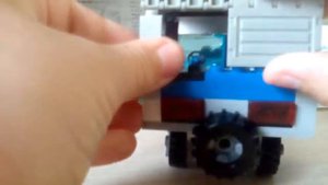 Лада Нива 4*4 из лего