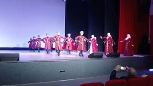 чеченский традиционный танец.