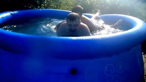 Детский бассейн на даче 2.