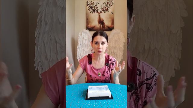 Divine Feminine Daily Message 2 February 2022 -  Get Rid Of The Clutter🗑 смотреть онлайн