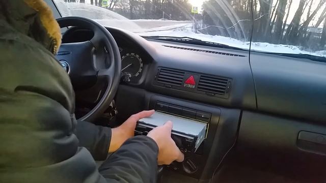 как снять магнитолу смотреть онлайн