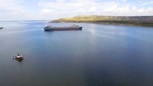 Затонувший корабль в Криушинском заливе Ульяновской области.