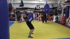 Сила удара в боксе. Работа ног и корпуса.