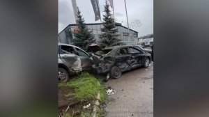 Дальнобойщик уснул - семь легковушек смело