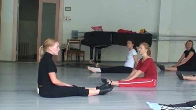 №232 От 2 до 4 лет. Танец для маленьких. Методика и постановки. Анна Уфимцева, Калининград