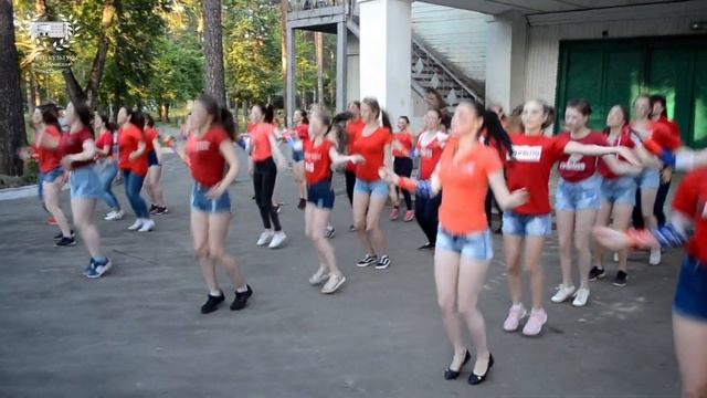 Неделя молодежи 2018. Перетягивание каната + флешмоб смотреть онлайн