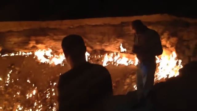 Самые большие провалы в земле.  Карстовые воронки!!!