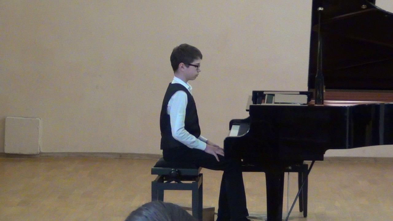 И.С. Бах, Трехголосная Инвенция № 15 / Ф. Шопен, Вальс № 7 До-диез минор, Op. 64, No. 2 смотреть онлайн