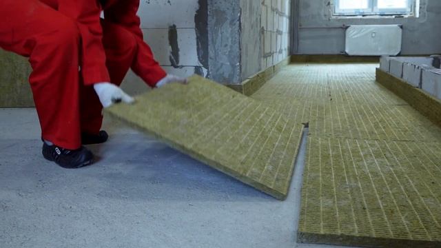 Монтаж звукоизоляции по методу полусухой стяжки
