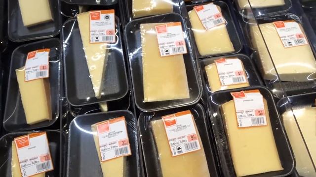 Изысканный Французский сыр. Вкусно даже смотреть. смотреть онлайн