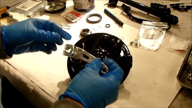 Honda xl250s restoration pt-30 Hub plate reassembly смотреть онлайн