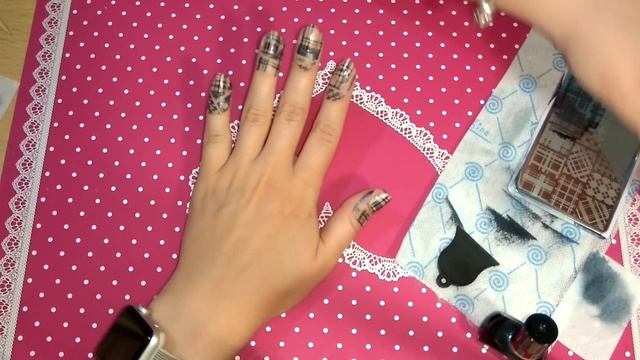 Маникюр со стемпингом: Выпуск #36 смотреть онлайн