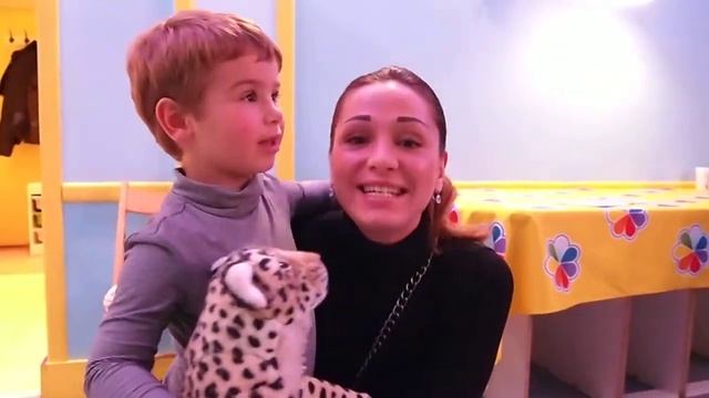 «Золотой цыплёнок» спектакль Театра для всей семьи «Семицветик» смотреть онлайн