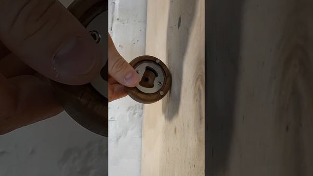 открывашка из дуба на магнитах смотреть онлайн