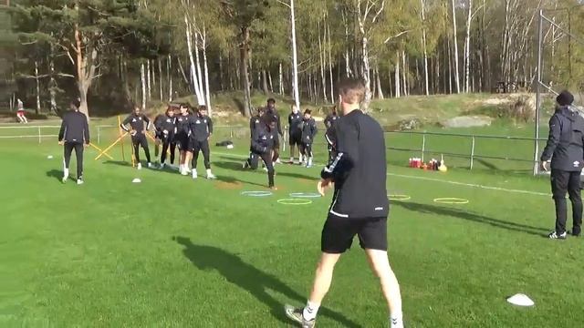 MD-1, Quick feet,reactions and muscle activation. Getting game ready.