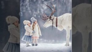 "Снег-снег-снег"- песня о зиме.      Kids Хор Класс.