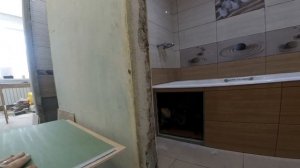Как сделать люк под плитку на экране под ванной