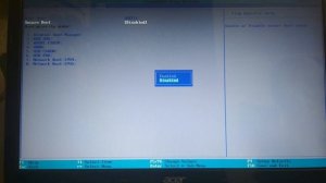 Выключаем безопасную загрузку Secure Boot