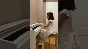 Лаушева Алия. “Гавот” С. Майкапар