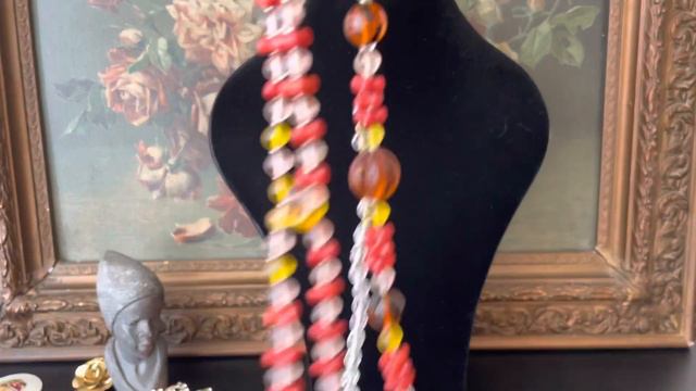 12 апреля 2022 г. Анонс розыгрыша. В продаже винтажная бижутерия. Czech Vintage Bijouterie смотреть онлайн