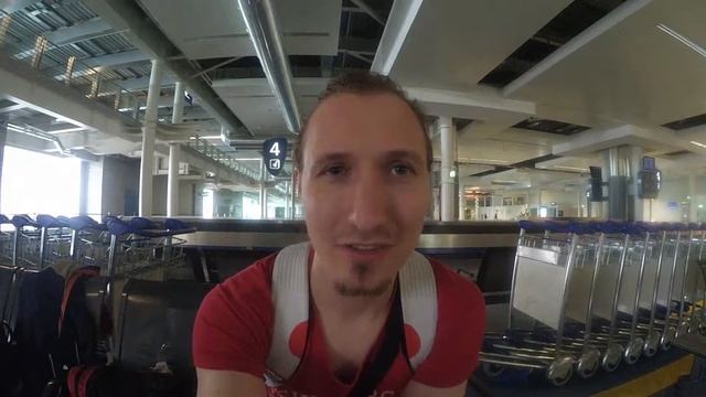 Начало поездки: прибытие в летний лагерь смотреть онлайн