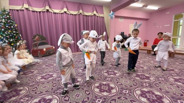 Утренник группа Фантазёры 28.12.2021 смотреть онлайн