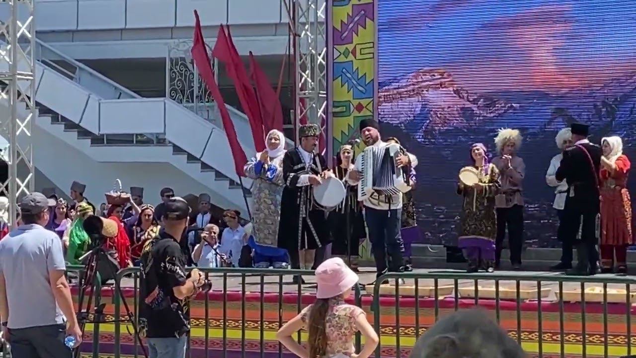 Гала- концерт фольклорных представлений Дагестан смотреть онлайн