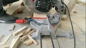 Ёгочдан ясалган Зинапоя