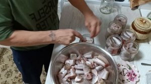 21 ноября 2023 г.Видео от Иваныча. Домашняя консерва из судака.