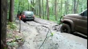 20170619 - Сызранские джипперы померили лужи в Рачейском бору
