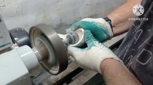 делаю деревянные ложки без резцов