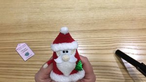 Вязанный дед мороз крючком.