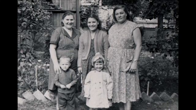 Попурри песен Исаака Дунаевского поёт Ольга Пирагс смотреть онлайн