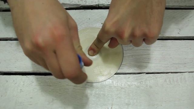 БИРДЕКЕЛИ ДЛЯ ПИВНЫХ КРУЖЕК СВОИМИ РУКАМИ ИЗ СТАРЫХ CD ДИСКОВ / DIY смотреть онлайн