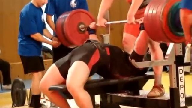 Юрий Драчев,жим лежа 300 кг смотреть онлайн