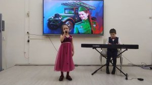 Дуэт Банниковы Алена и Александр песня "Катюша"