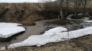 РБ район Ишимбайский, с. Верхнеиткулово. горный ручей Девичья гора