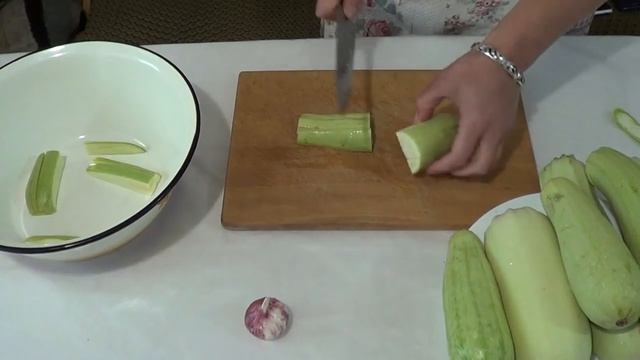 Острые Кабачки на Зиму, Рецепт с Соусом Сацебели