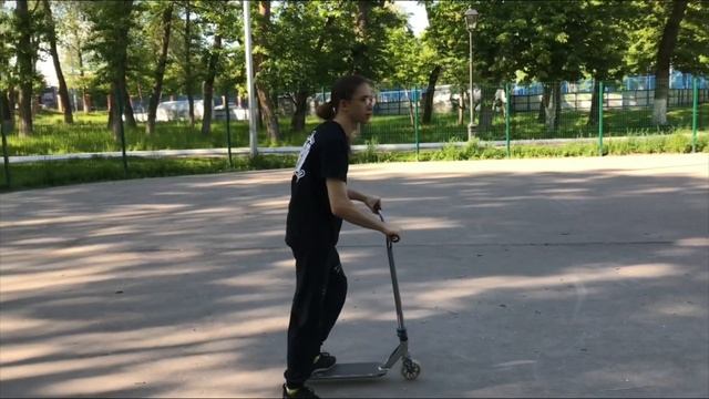 КАК ДЕЛАТЬ 180 НА САМОКАТЕ ? | РАССКАЖУ ЗА 3 МИНУТЫ смотреть онлайн