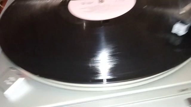 Электропроигрыватель Вега 110 стерео смотреть онлайн