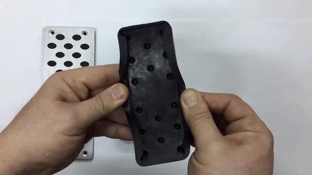 Накладки на педали Mercedes AMG №2 без сверления смотреть онлайн